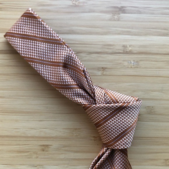 Hickey Freeman silk neck tie - Picture 4 of 6